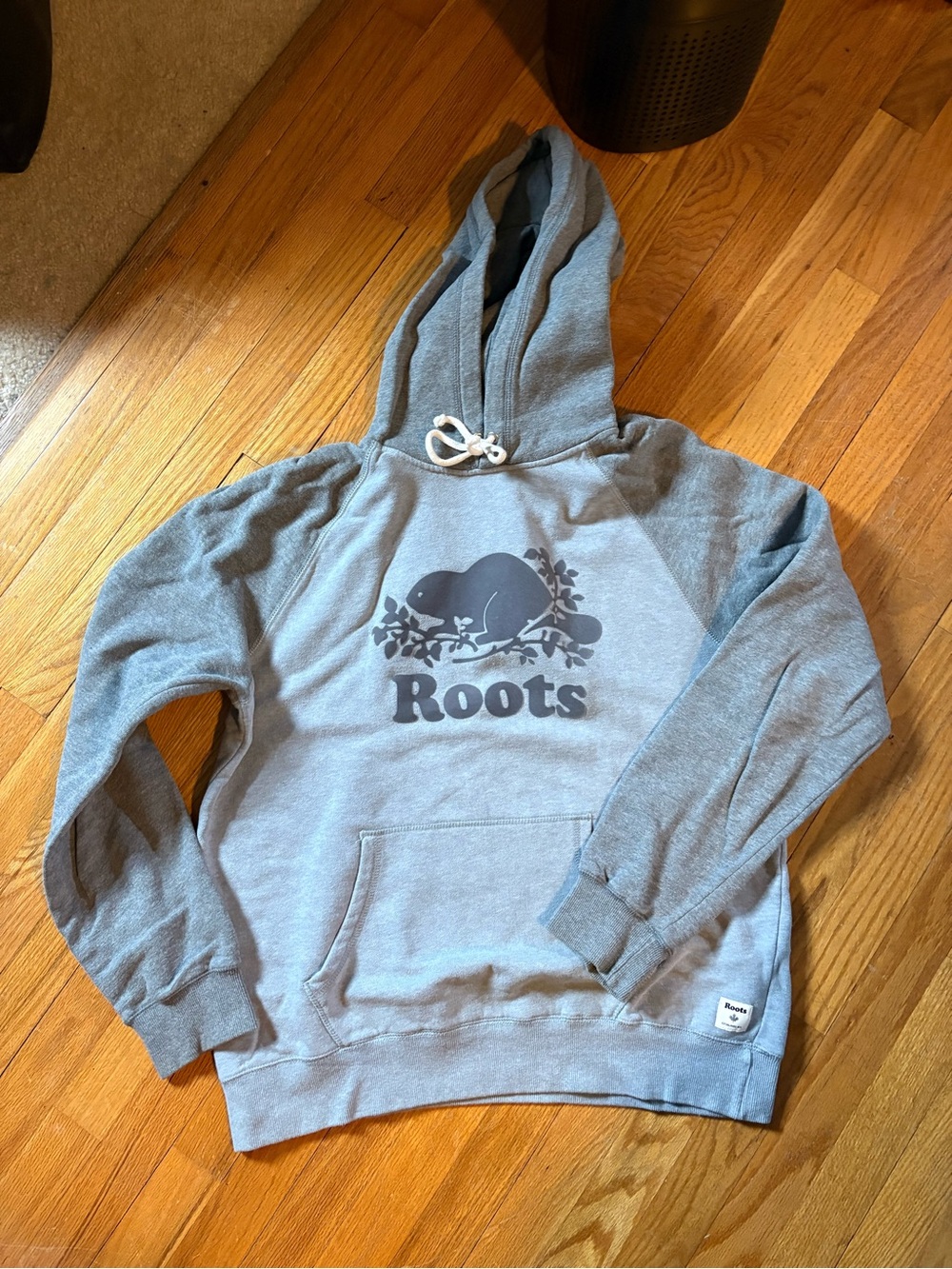 Roots Light Gray Sweatshirt with Logo Patch